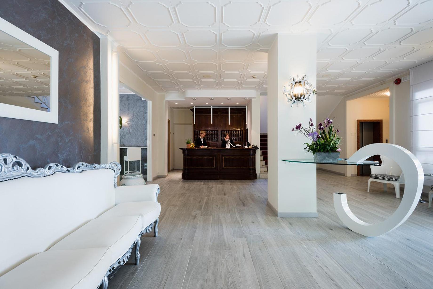 Olimpia Hotel & Aparthotel Bibione Esterno foto